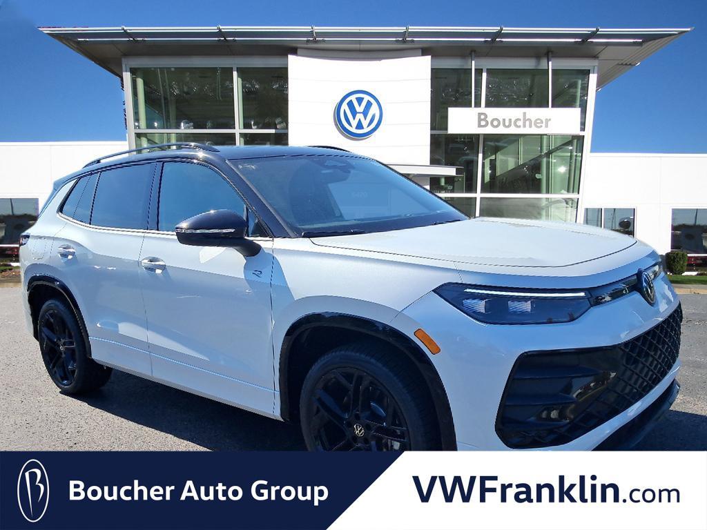 new 2025 Volkswagen Tiguan car, priced at $37,939