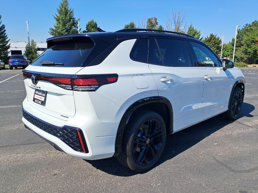 new 2025 Volkswagen Tiguan car, priced at $37,114