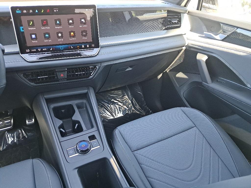 new 2025 Volkswagen Tiguan car, priced at $37,114