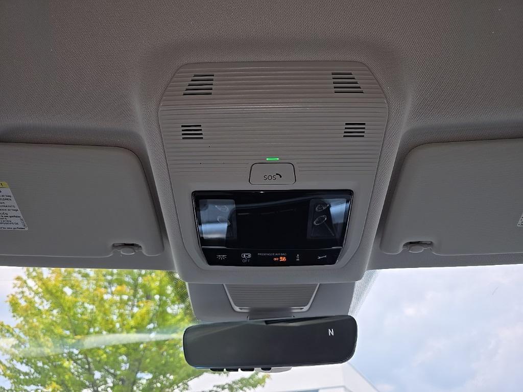 new 2025 Volkswagen Tiguan car, priced at $33,502