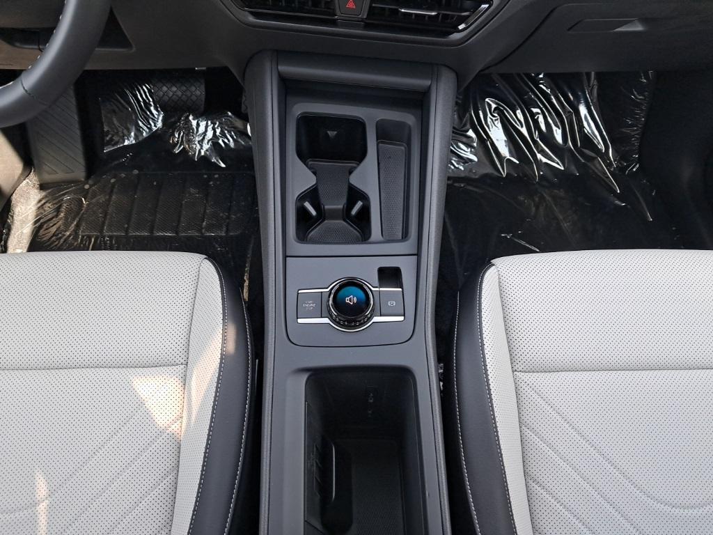 new 2025 Volkswagen Tiguan car, priced at $34,252