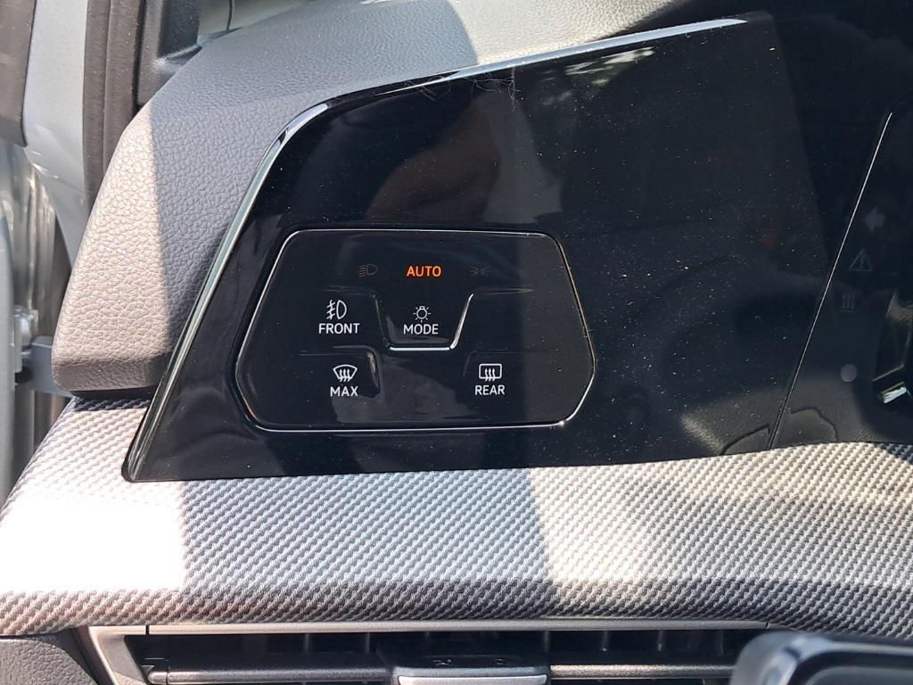 new 2025 Volkswagen Golf GTI car, priced at $33,312