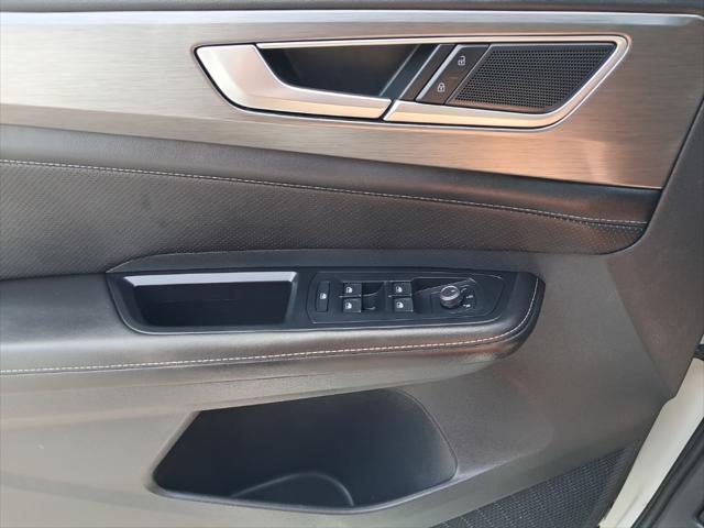 used 2024 Volkswagen Atlas Cross Sport car, priced at $35,890