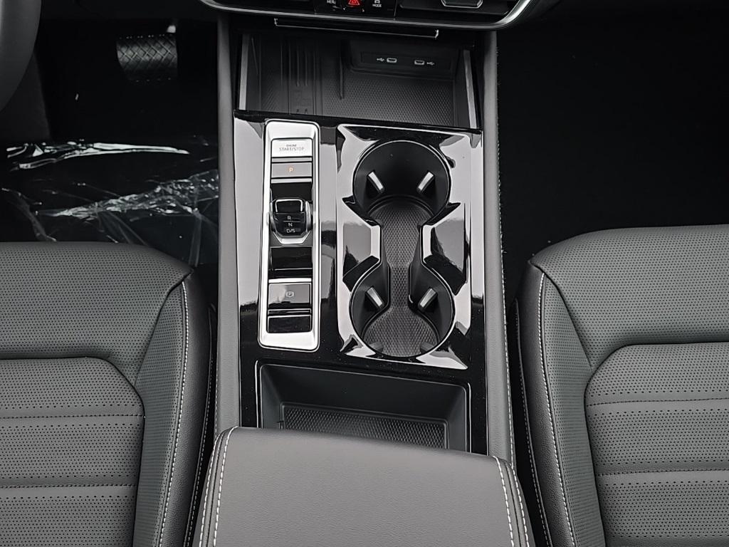 new 2025 Volkswagen Atlas car, priced at $45,572