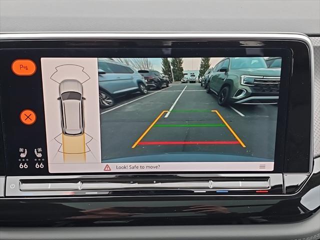 new 2025 Volkswagen Atlas car, priced at $46,906