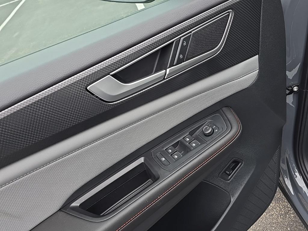new 2025 Volkswagen Atlas car, priced at $41,445