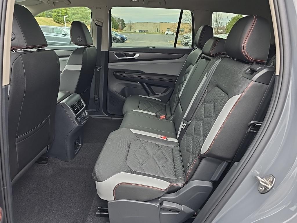 new 2025 Volkswagen Atlas car, priced at $41,445