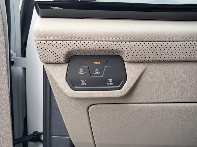 new 2025 Volkswagen Atlas car, priced at $46,434