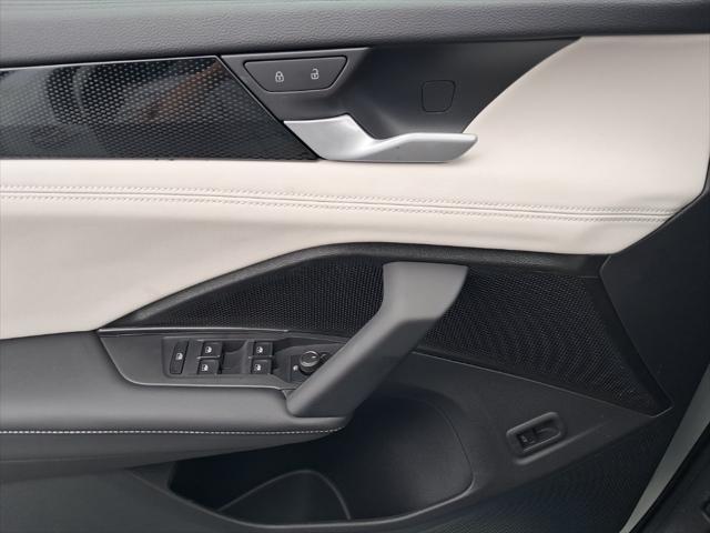 new 2025 Volkswagen Tiguan car, priced at $34,252