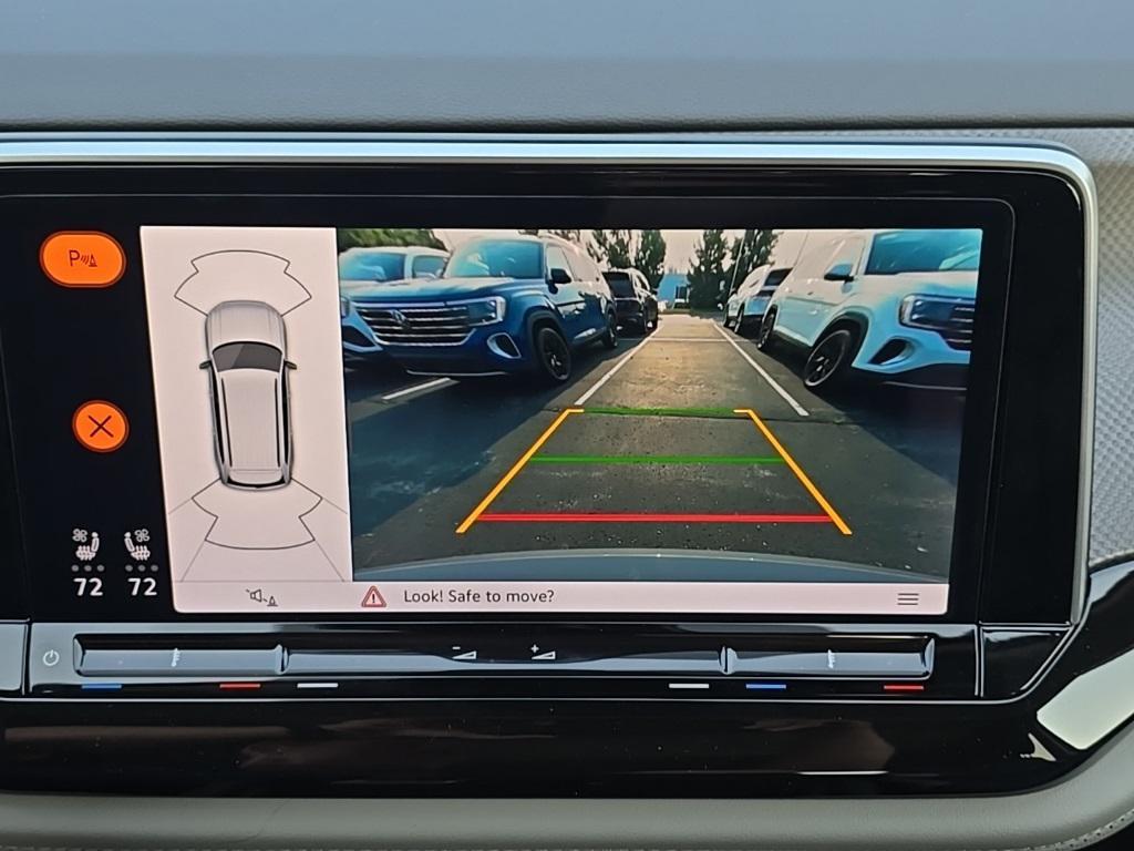 new 2025 Volkswagen Atlas car, priced at $41,297