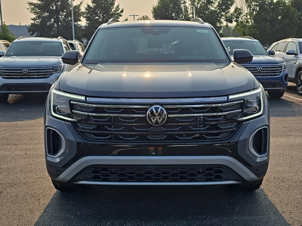 new 2025 Volkswagen Atlas car, priced at $41,297