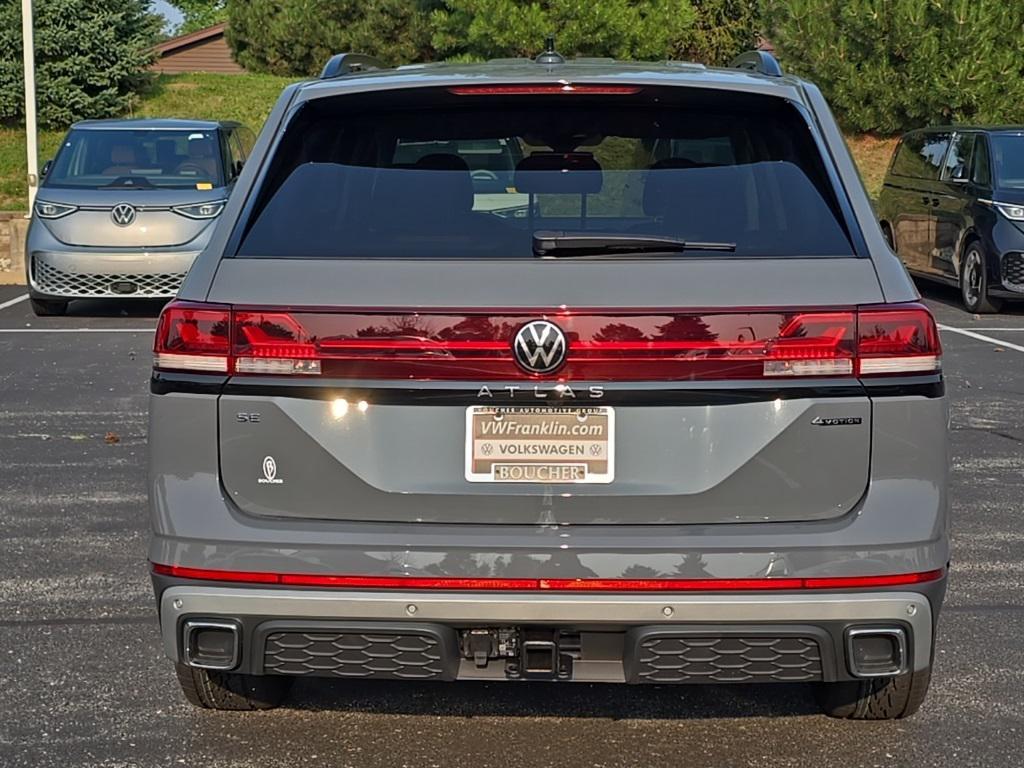 new 2025 Volkswagen Atlas car, priced at $41,297