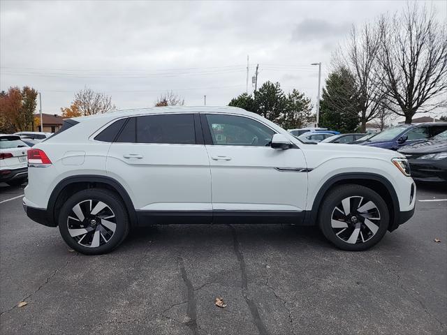 new 2024 Volkswagen Atlas Cross Sport car, priced at $43,686