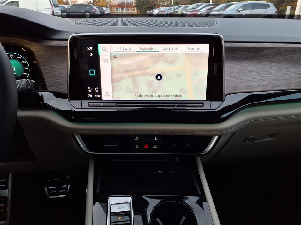 new 2026 Volkswagen Atlas car, priced at $54,716