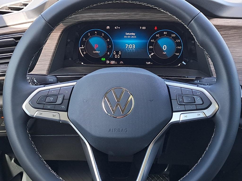 new 2025 Volkswagen Atlas car, priced at $46,170