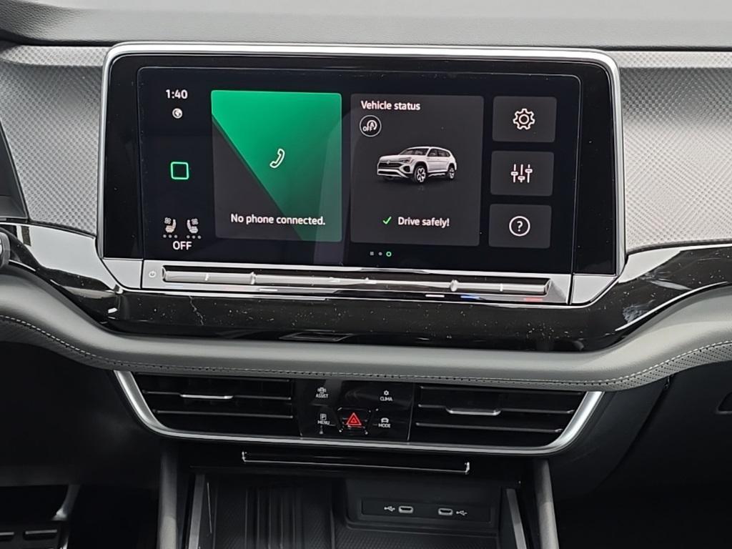 new 2025 Volkswagen Atlas car, priced at $41,104