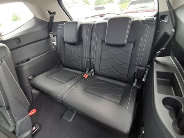 new 2025 Volkswagen Atlas car, priced at $46,073