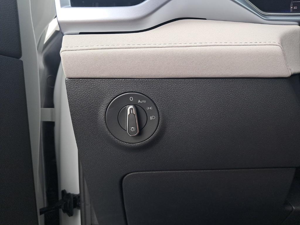 new 2025 Volkswagen Taos car, priced at $31,969