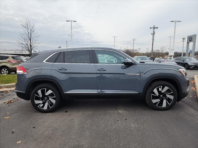 new 2024 Volkswagen Atlas Cross Sport car, priced at $44,217