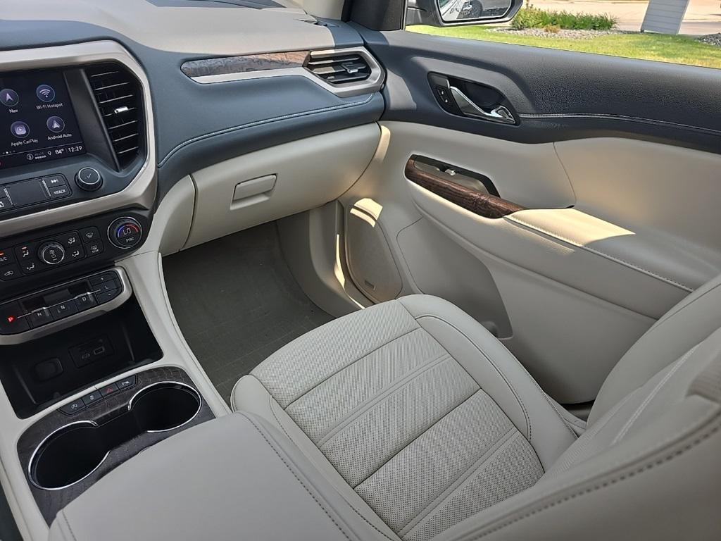 used 2023 GMC Acadia car, priced at $38,790