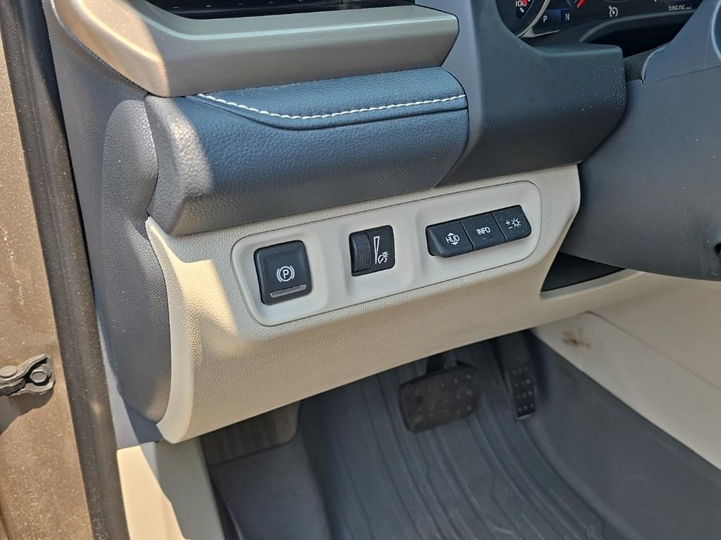 used 2023 GMC Acadia car, priced at $38,790