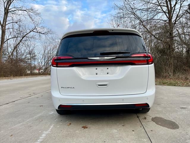 new 2025 Chrysler Pacifica car, priced at $41,145