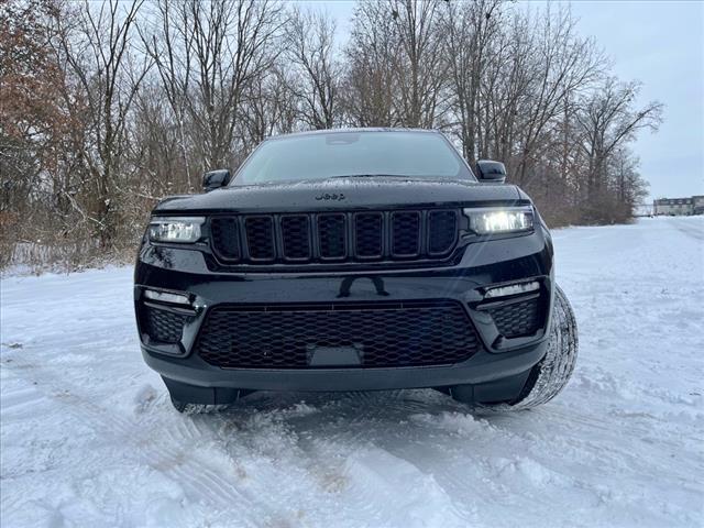 new 2025 Jeep Grand Cherokee car, priced at $50,035