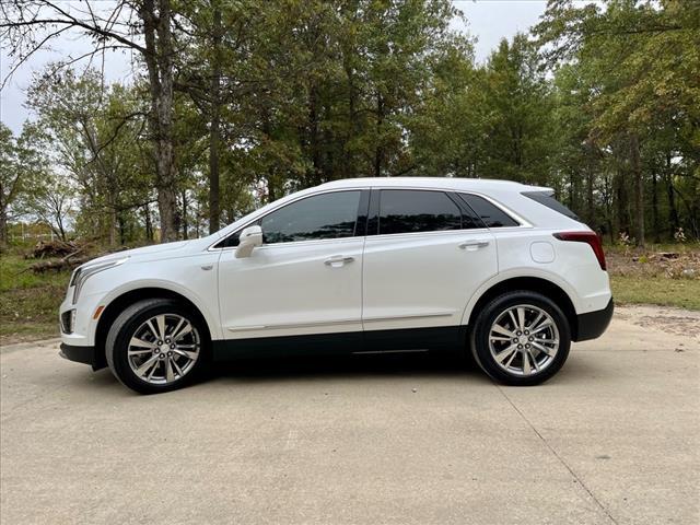 used 2023 Cadillac XT5 car, priced at $33,995