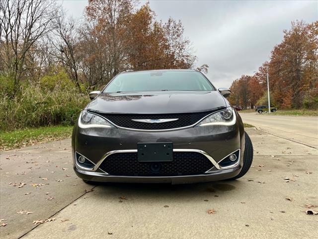 used 2018 Chrysler Pacifica car, priced at $17,995