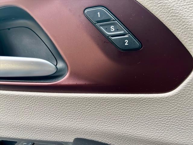 used 2018 Chrysler Pacifica car, priced at $17,995