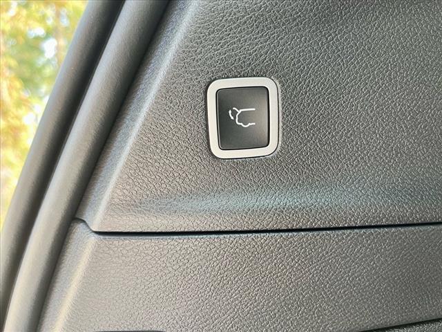 new 2026 Chrysler Pacifica car, priced at $41,097