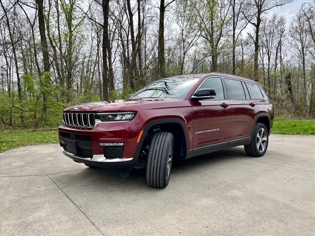 new 2024 Jeep Grand Cherokee L car, priced at $47,495