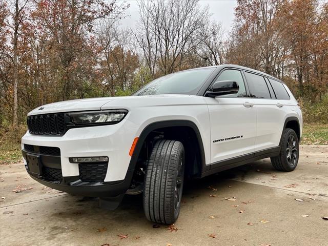 new 2025 Jeep Grand Cherokee L car, priced at $51,879