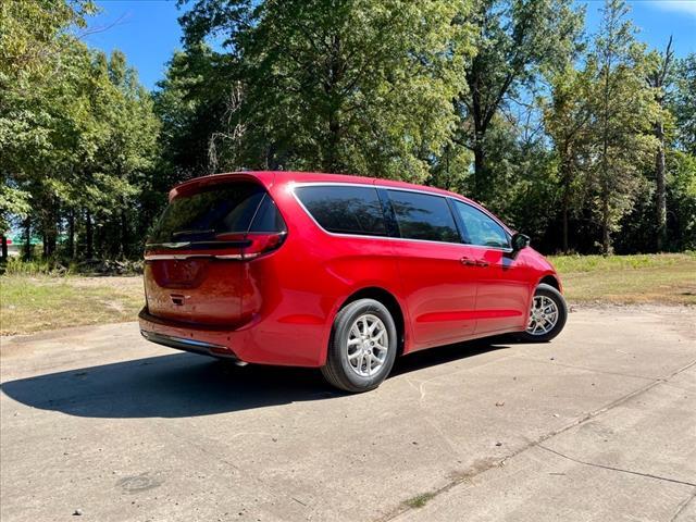 new 2026 Chrysler Pacifica car, priced at $41,543