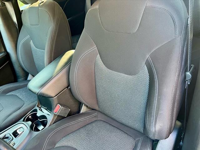 used 2019 Jeep Cherokee car, priced at $18,995