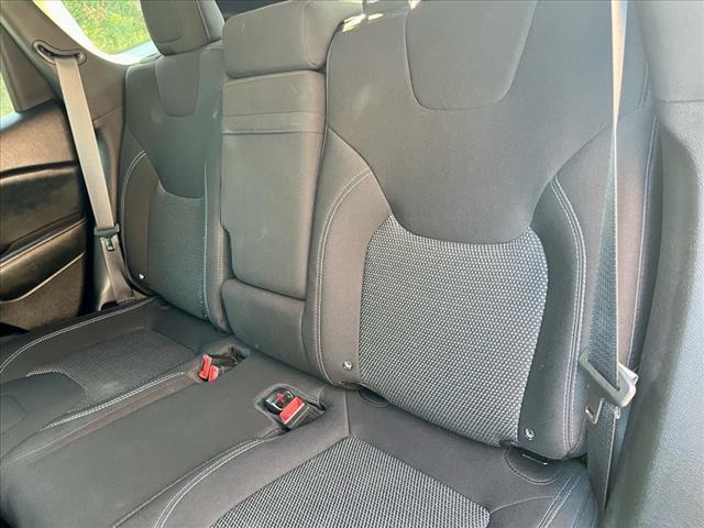 used 2019 Jeep Cherokee car, priced at $18,995