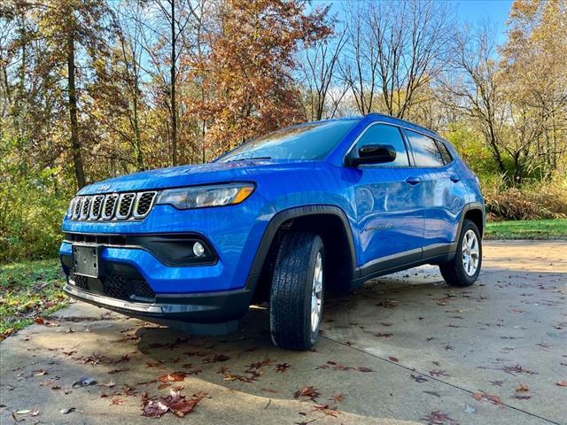 new 2025 Jeep Compass car, priced at $29,360