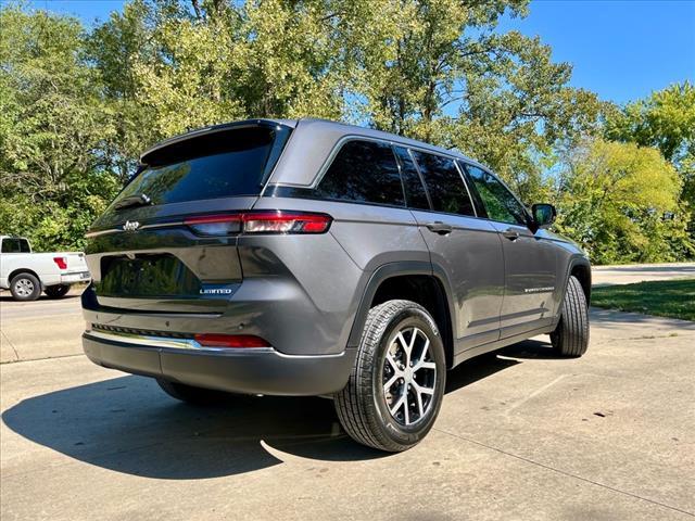 new 2025 Jeep Grand Cherokee car, priced at $45,795