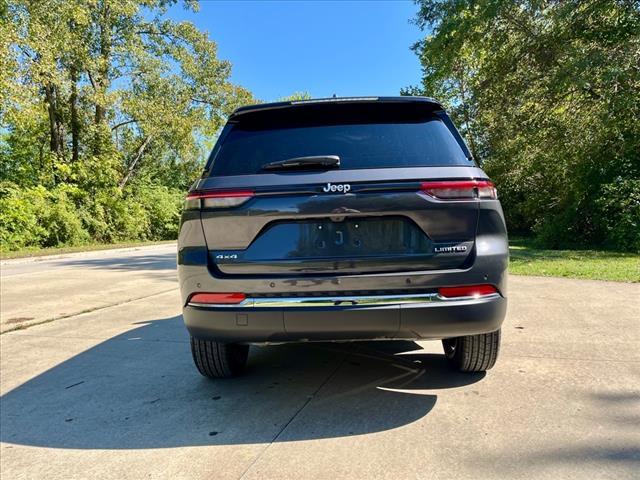 new 2025 Jeep Grand Cherokee car, priced at $45,795