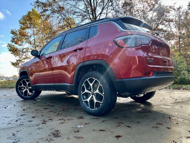 new 2025 Jeep Compass car, priced at $33,435