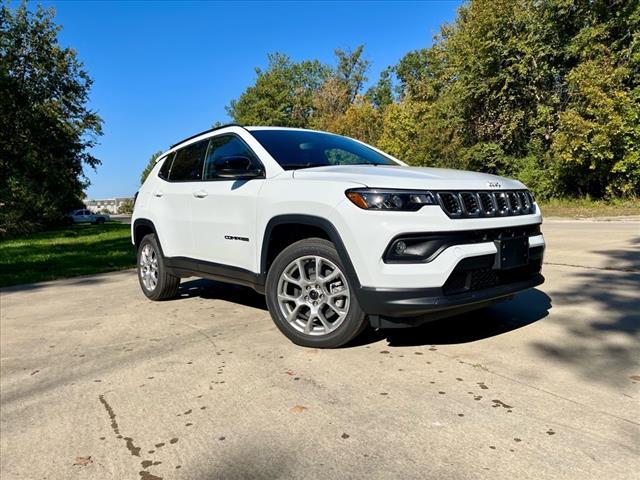 new 2025 Jeep Compass car, priced at $28,765