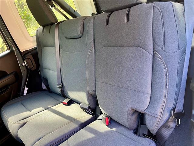 new 2026 Jeep Wrangler car, priced at $47,925