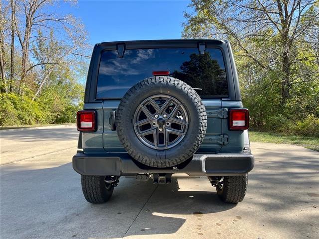 new 2026 Jeep Wrangler car, priced at $47,925