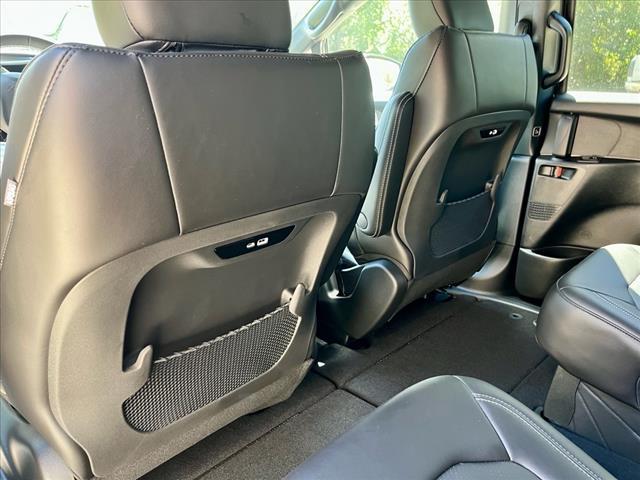 new 2026 Chrysler Pacifica car, priced at $39,097