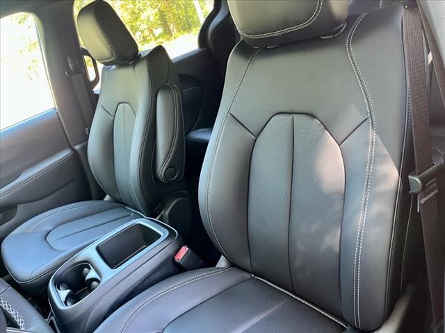 new 2026 Chrysler Pacifica car, priced at $39,097