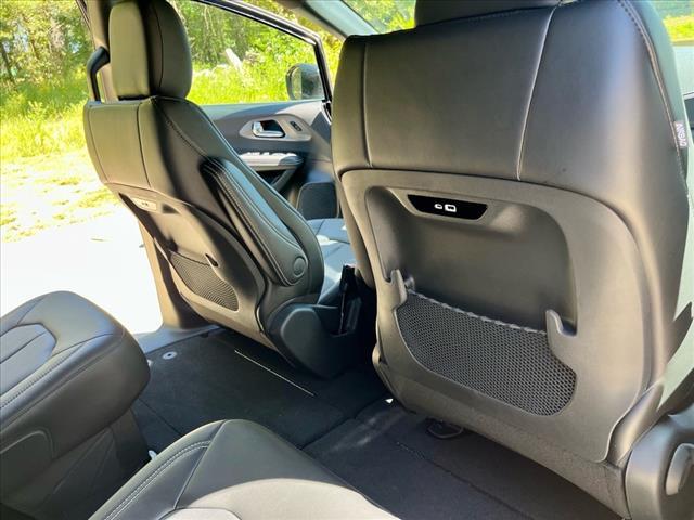 new 2026 Chrysler Pacifica car, priced at $39,097