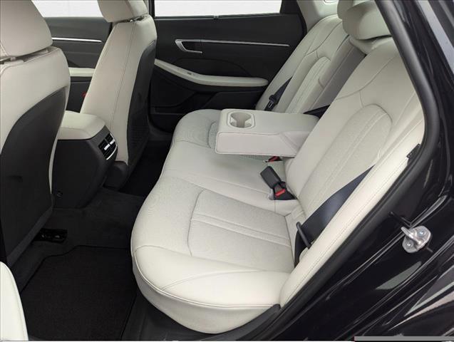 new 2024 Hyundai Sonata Hybrid car, priced at $38,885