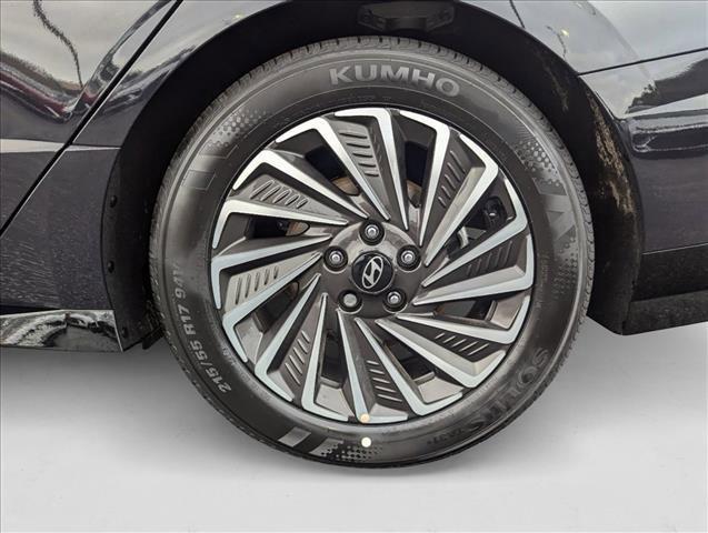 new 2024 Hyundai Sonata Hybrid car, priced at $38,885