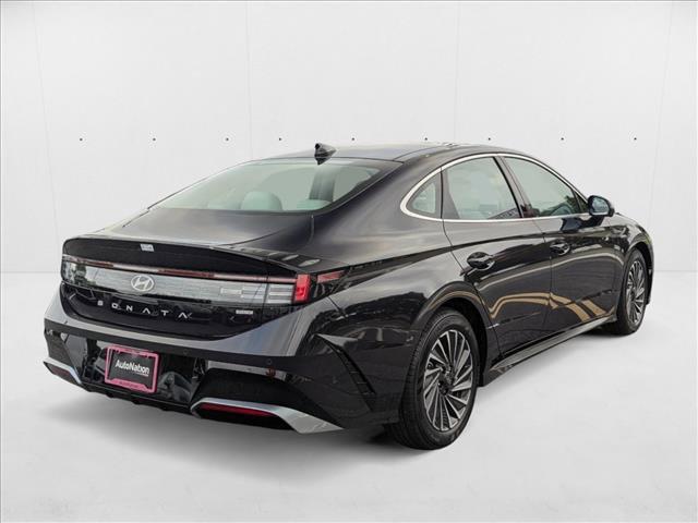 new 2024 Hyundai Sonata Hybrid car, priced at $38,885