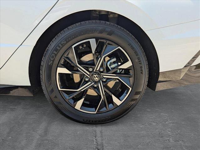 new 2025 Hyundai Sonata car, priced at $30,528